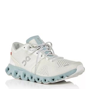 Women's Cloud X Low Top Running Sneakers | Aloe | W 9.5